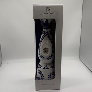 Clase Azul Reposado 750ml Tequila Bottle in Box.